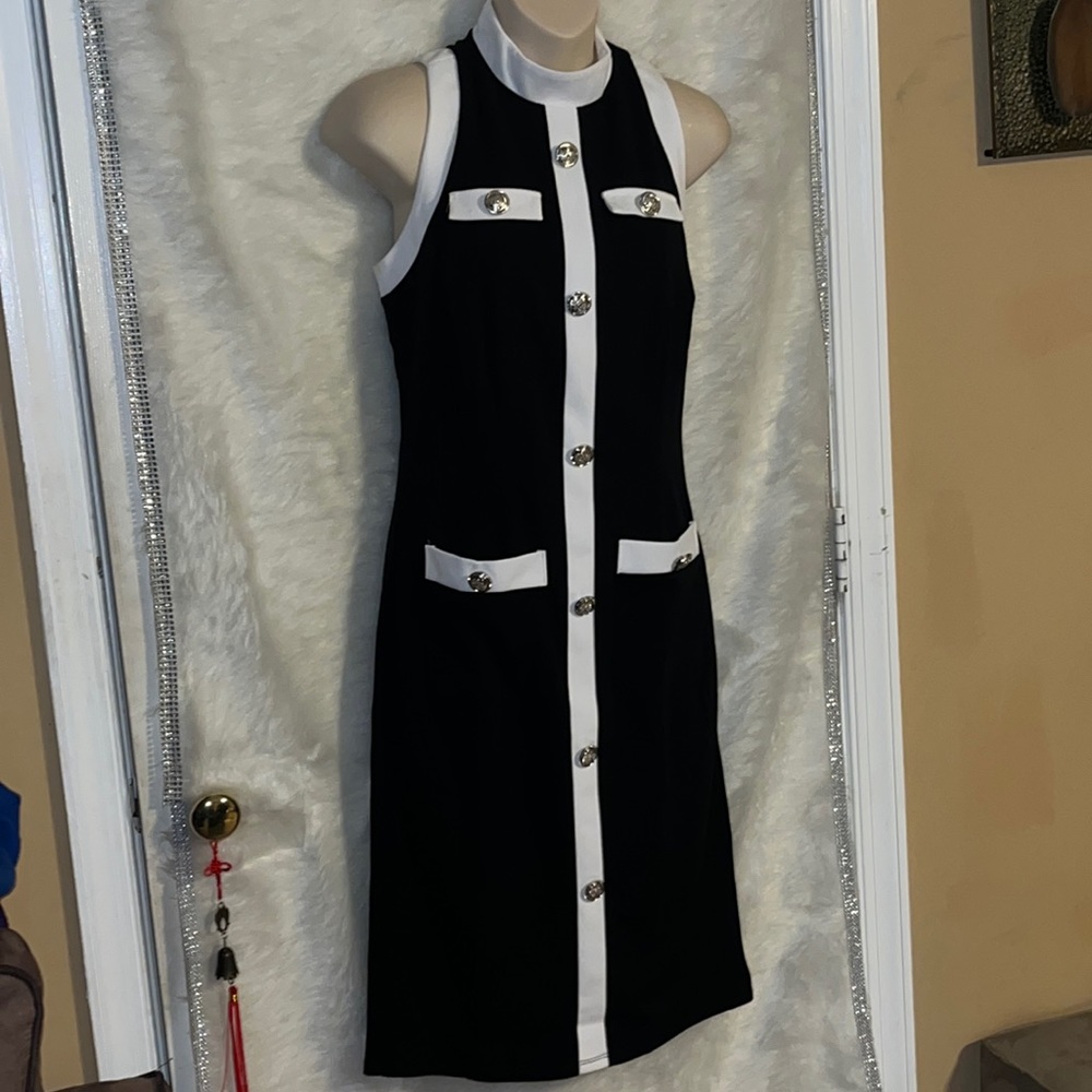 New York & Company Gold Button Accent Contrast Trim Sleeveless Midi Dress